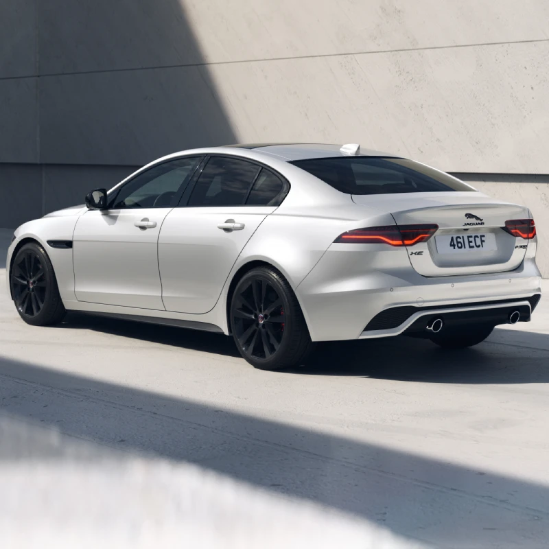Jaguar-XF-promo-Ambrosi